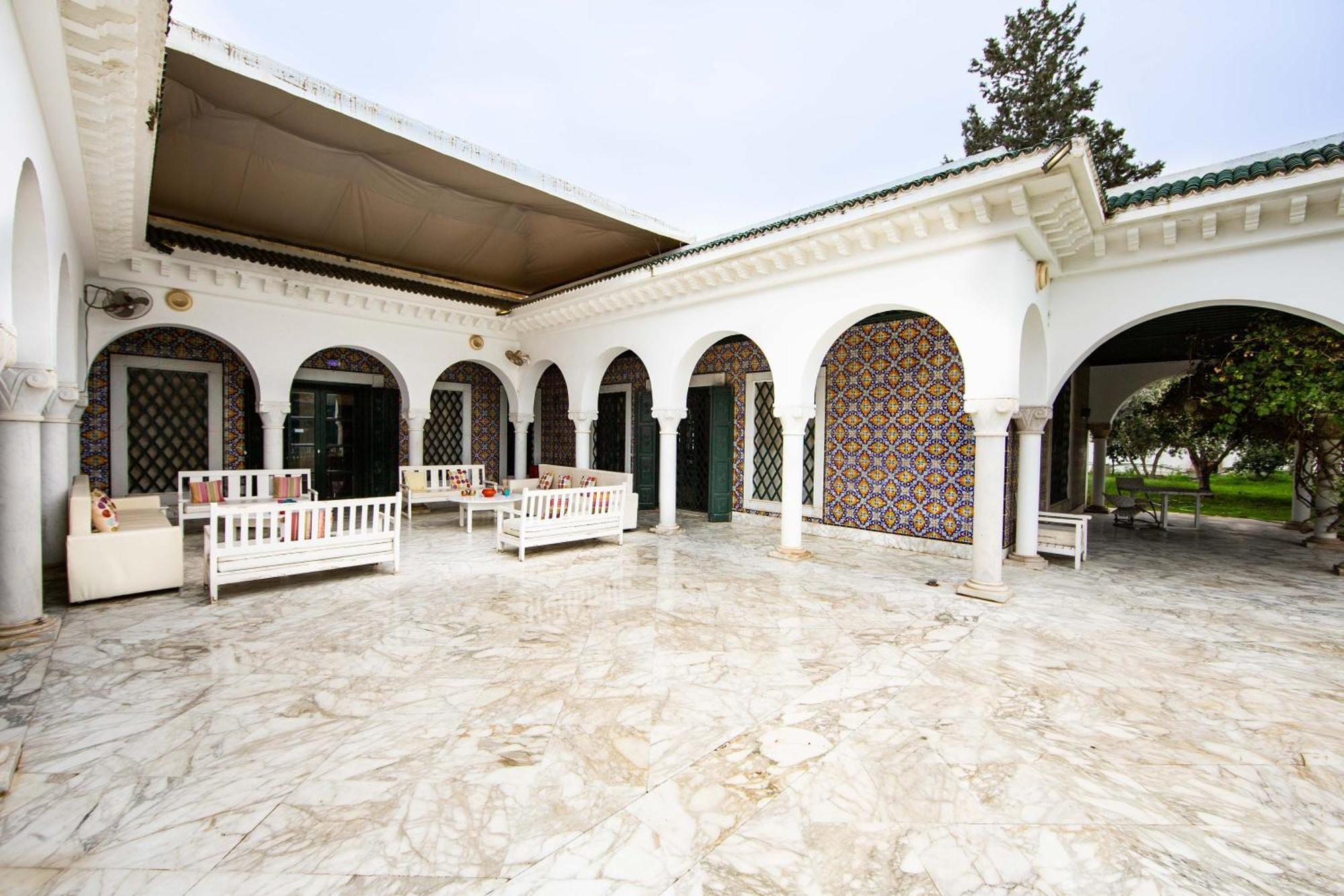 Appartement Prive Dans Une Grande Maison D'Hote La Marsa Ngoại thất bức ảnh