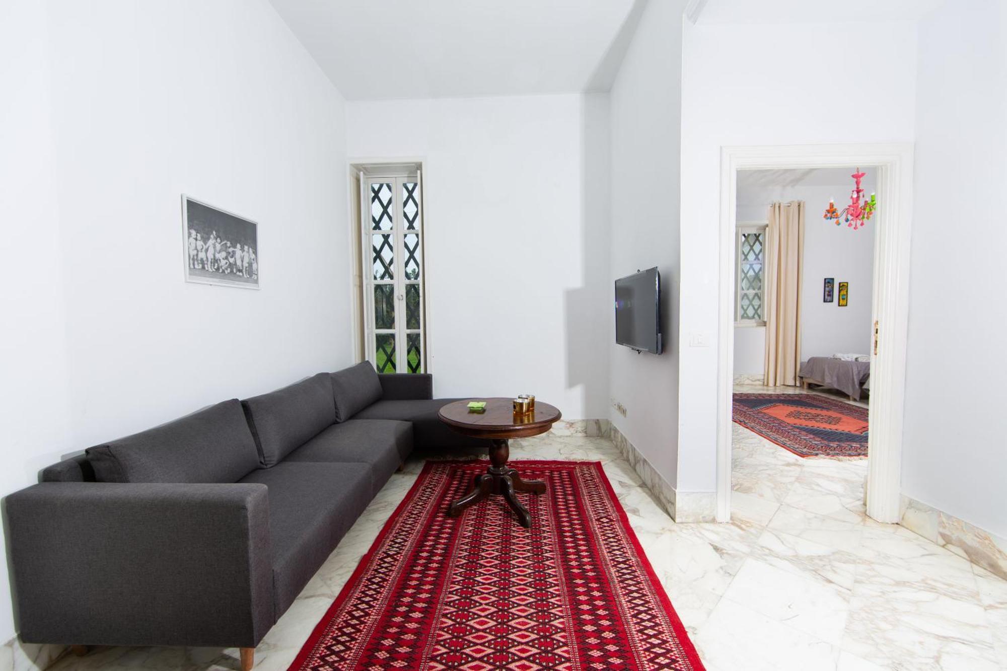 Appartement Prive Dans Une Grande Maison D'Hote La Marsa Ngoại thất bức ảnh